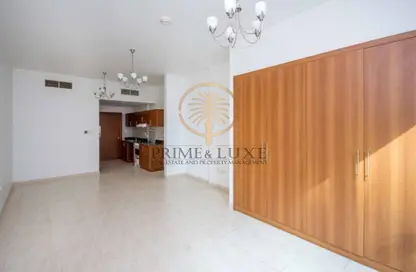 شقة - 1 حمام للايجار في سكاي كورتس تاور E - أبراج سكاي كورتس - مجمع دبي ريزيدنس - دبي لاند - دبي