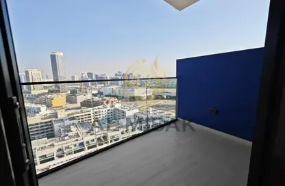 Apartment - 1 Bedroom - 1 Bathroom for rent in Binghatti Crest - Jumeirah Village Circle - Dubai
