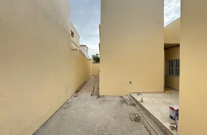 فيلا - 4 غرف نوم - 3 حمامات للايجار في الصبخة - ضاحية الرقة - الشارقة