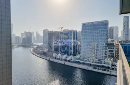 شقة - غرفة نوم - 2 حمامات للايجار في ويفز تاور - الخليج التجاري - دبي