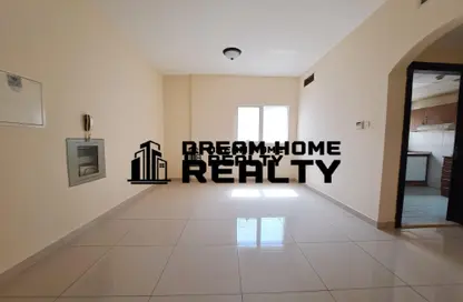 Apartment - 1 Bedroom - 2 Bathrooms for rent in Zakhir Tower 1 - Zakhir Towers - Al Taawun - Sharjah
