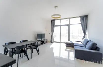 شقة - غرفة نوم - 2 حمامات للايجار في مساكن دزير - ديستريكت 17 - قرية جميرا الدائرية - دبي