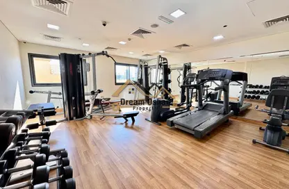 Apartment - 2 Bedrooms - 3 Bathrooms for rent in Yasmeen Building - Al Jaddaf - Dubai