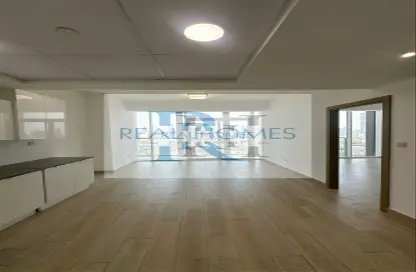 Apartment - 1 Bedroom - 1 Bathroom for rent in Bloom Towers B - Bloom Towers - Jumeirah Village Circle - Dubai