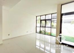 Empty Room image for: Townhouse - 3 bedrooms - 5 bathrooms for rent in Janusia - The Roots DAMAC Hills 2 - Damac Hills 2 - Dubai, Image 1