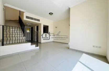 Townhouse - 2 Bedrooms - 2 Bathrooms for rent in The Townhouses at Al Hamra Village - Al Hamra Village - Ras Al Khaimah