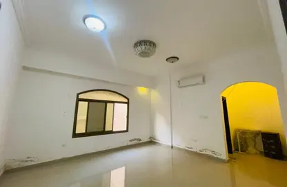 Villa - 5 Bedrooms - 6 Bathrooms for rent in Al Mowaihat 2 - Al Mowaihat - Ajman