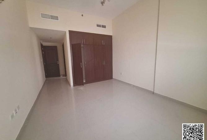15311200 - Property Main Image