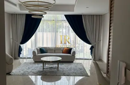Villa - 4 Bedrooms - 2 Bathrooms for rent in Al Barsha South 4 - Al Barsha South - Al Barsha - Dubai