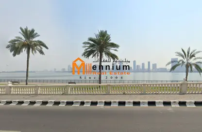 أرض - استوديو للبيع في المجاز 3 - المجاز - الشارقة