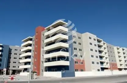 Apartment - 2 Bedrooms - 3 Bathrooms for sale in Tower 1 - Al Reef Downtown - Al Reef - Abu Dhabi