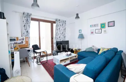 Apartment - 2 Bedrooms - 2 Bathrooms for rent in Zahra Breeze Apartments 4A - Zahra Breeze Apartments - Town Square - Dubai