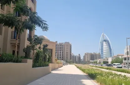 شقة - غرفة نوم - 1 حمام للايجار في جديل 3 - مدينة جميرا ليفينج - أم سقيم - دبي