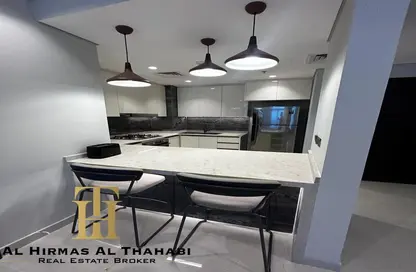 شقة - غرفة نوم - 2 حمامات للايجار في برج النبلاء - الخليج التجاري - دبي