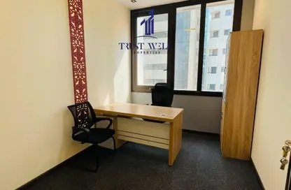 Office Space - Studio - 6 Bathrooms for rent in Dar Al Salam Building - Corniche Road - Abu Dhabi