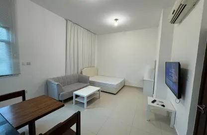 Apartment - Studio - 1 Bathroom for rent in Muroor Area - Abu Dhabi