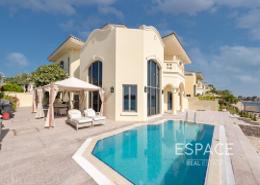 Villa - 4 bedrooms - 5 bathrooms for sale in Garden Homes Frond O - Garden Homes - Palm Jumeirah - Dubai