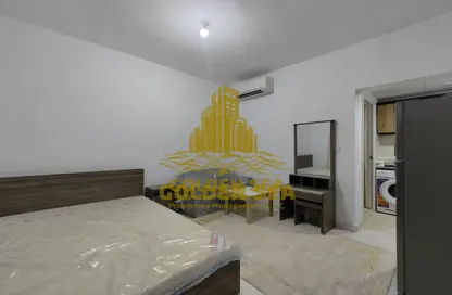 Apartment - Studio - 1 Bathroom for rent in Hadbat Al Zafranah - Muroor Area - Abu Dhabi