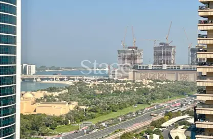 Apartment - 1 Bedroom - 2 Bathrooms for sale in Sulafa Tower - Dubai Marina - Dubai