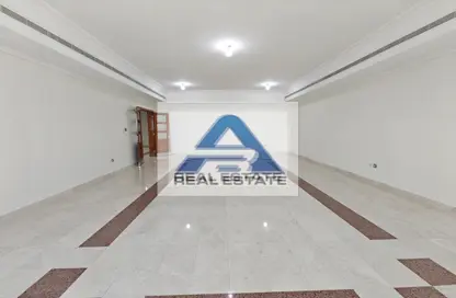 Apartment - 4 Bedrooms - 5 Bathrooms for rent in Sama Tower - Electra Street - Abu Dhabi
