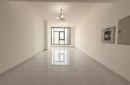 شقة - 3 غرف نوم - 4 حمامات للايجار في مبنى الورقاء - الورقاء 1 - الورقاء - دبي