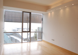 3 Bedrooms Apartment Khalid Bin Al Waleed Road