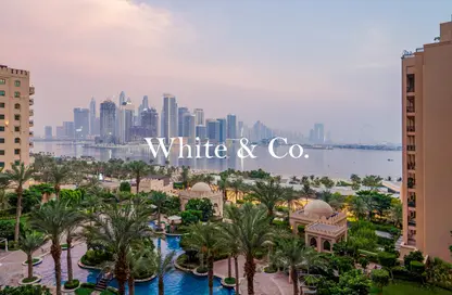 Apartment - 2 Bedrooms - 4 Bathrooms for sale in The Fairmont Palm Residence North - The Fairmont Palm Residences - Palm Jumeirah - Dubai