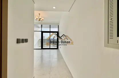 Apartment - Studio - 1 Bathroom for rent in Sama Al Jaddaf - Al Jaddaf - Dubai