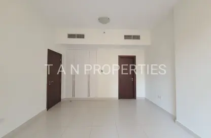 Apartment - 1 Bedroom - 2 Bathrooms for rent in Al Fahidi Building - Al Souk Al Kabeer - Bur Dubai - Dubai