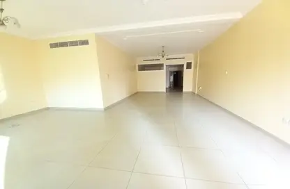 Apartment - 3 Bedrooms - 4 Bathrooms for rent in Al Nahda Residential Complex - Al Nahda - Sharjah