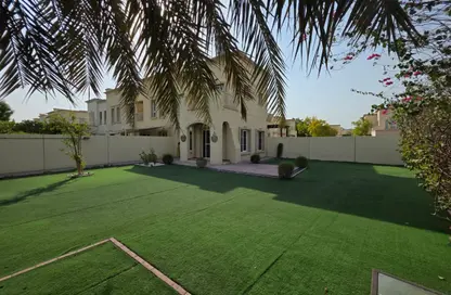 فيلا - 2 غرف نوم - 3 حمامات للايجار في الينابيع 6 - الينابيع - دبي فيلا - 2 غرف نوم - 3 حمامات للايجار في الينابيع 6 - الينابيع - دبي