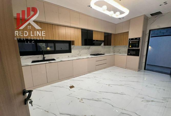 15683770 - صورة العقار 3