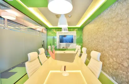 Business Centre - Studio - 4 Bathrooms for rent in Iris Bay - Business Bay - Dubai