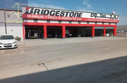 مستودع - استوديو - 8 حمامات للبيع في المنطقة الصناعية رقم 12 - المنطقة الصناعية بالشارقة - الشارقة