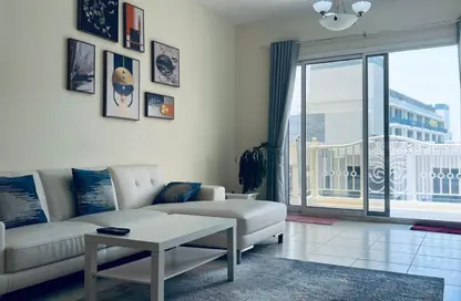Apartment - 1 Bedroom - 2 Bathrooms for rent in Magnolia 2 - Emirates Gardens 2 - Jumeirah Village Circle - Dubai