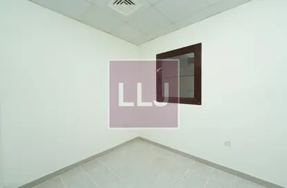 Empty Room image for: Villa - 3 Bedrooms - 4 Bathrooms for rent in Bloom Gardens - Al Salam Street - Abu Dhabi, Image 1