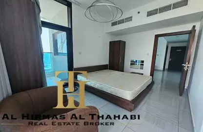 شقة - غرفة نوم - 2 حمامات للايجار في برج او2 - قرية الجميرا سركل - دبي