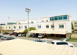 صورةمبنى خارجي لـ: فيلا - 4 غرف نوم - 5 حمامات للبيع في طراز عربي - فيلات الريف - مشروع الريف - أبوظبي, صورة 1