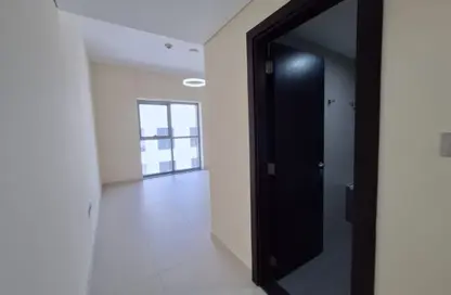 Apartment - 1 Bedroom - 2 Bathrooms for rent in Jumeirah Garden City - Al Satwa - Dubai