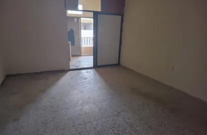 Apartment - 1 Bathroom for rent in Industrial Area 12 - Sharjah Industrial Area - Sharjah