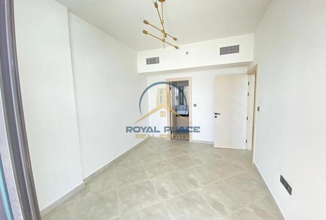 15586905 - Property Image 3