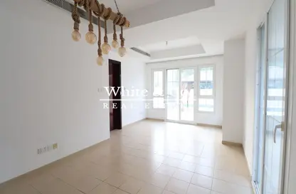Empty Room image for: Townhouse - 3 Bedrooms - 3 Bathrooms for rent in Al Reem 2 - Al Reem - Arabian Ranches - Dubai, Image 1