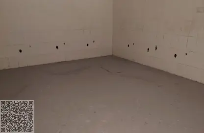 سكن عمال - استوديو - 8 حمامات للايجار في المنطقة الصناعية رقم 5 - المنطقة الصناعية بالشارقة - الشارقة سكن عمال - استوديو - 8 حمامات للايجار في المنطقة الصناعية رقم 5 - المنطقة الصناعية بالشارقة - الشارقة