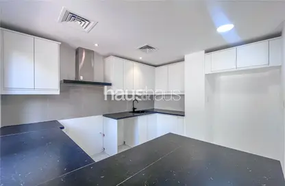 Villa - 2 Bedrooms - 2 Bathrooms for rent in Springs 11 - The Springs - Dubai