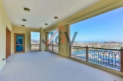 Apartment - 3 Bedrooms - 3 Bathrooms for rent in Marina Residences 2 - Marina Residences - Palm Jumeirah - Dubai