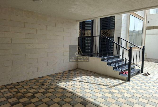 15600172 - Property Image 2