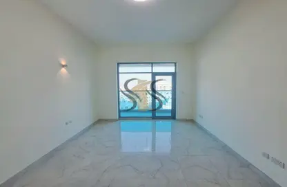 Empty Room image for: Apartment - 2 Bedrooms - 3 Bathrooms for rent in Sunrise Building - Al Barsha 1 - Al Barsha - Dubai, Image 1