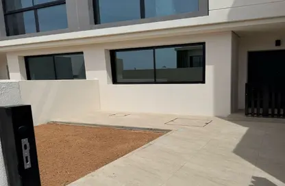 Townhouse - 2 Bedrooms - 3 Bathrooms for rent in The Magnolias - Yas Acres - Yas Island - Abu Dhabi