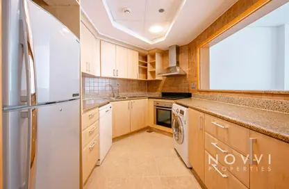 Apartment - 1 Bedroom - 2 Bathrooms for rent in Al Hamri - Shoreline Apartments - Palm Jumeirah - Dubai