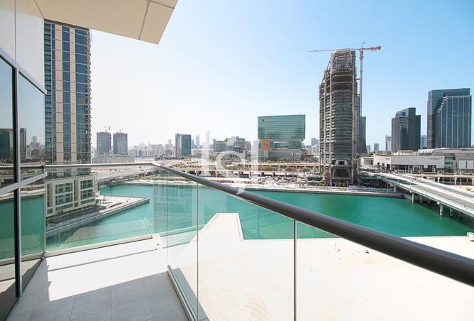 Canal View | Balcony | Ready to Move 